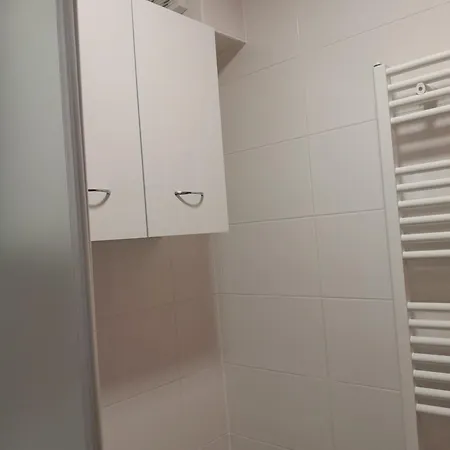 Tombili 2 Apartment *